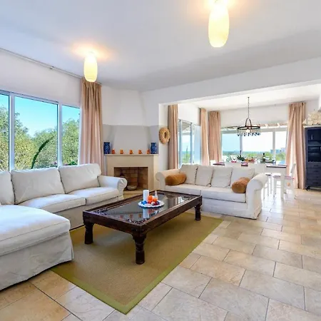 Marilena Βίλα Πρωταράς